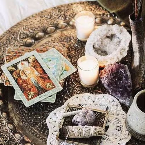 Spiritual Reading (Tarot Reading) (Fortune Telling)